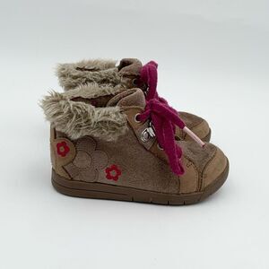Clarks Toddler Brown Suede Boots with Pink Accents Size 5